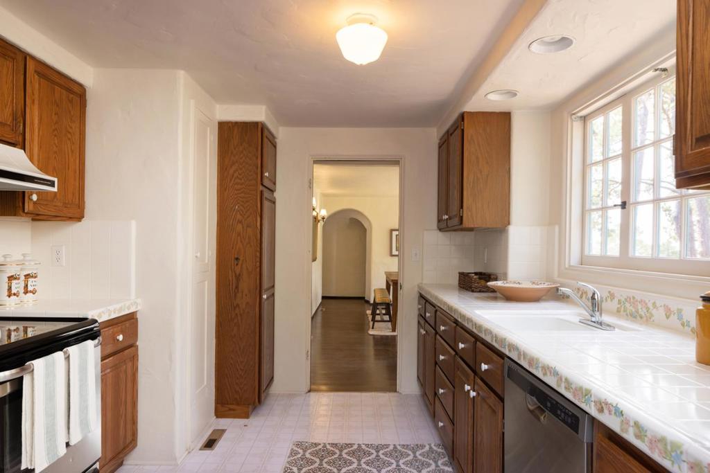 24730 Dolores Street Property Photo 9