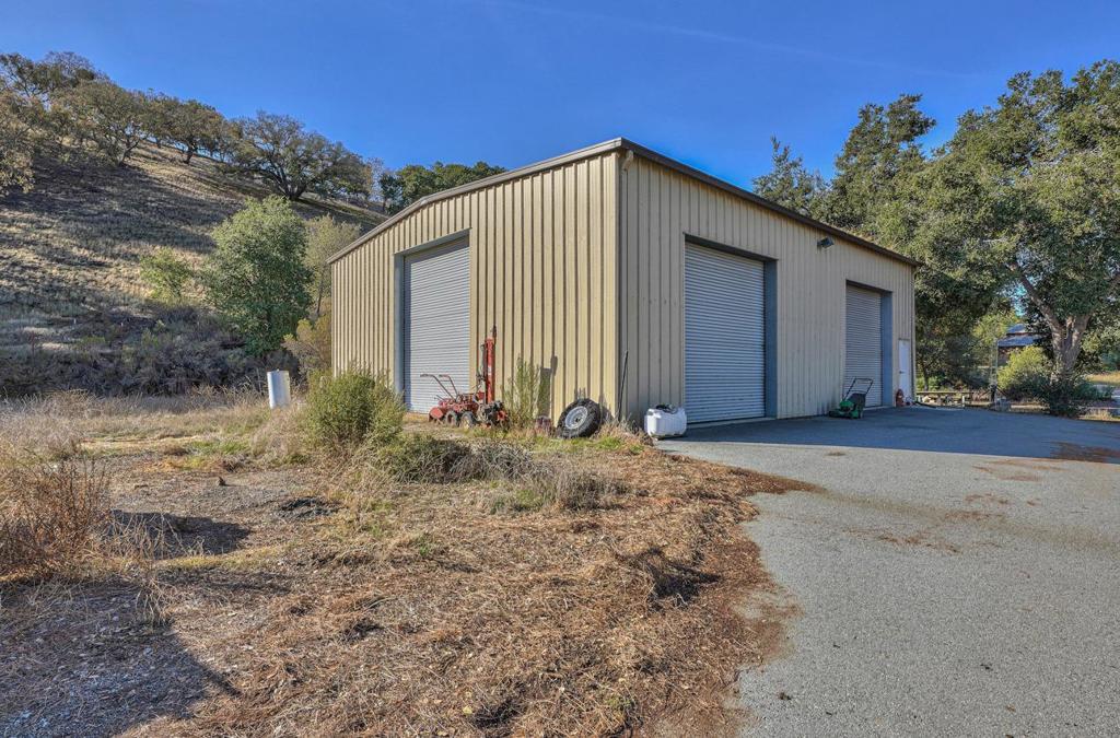 7996 Southside Road Property Photo 14