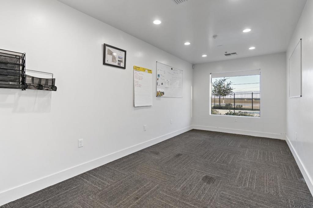 101 Airport Road Property Photo 3