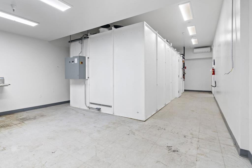 101 Airport Road Property Photo 10