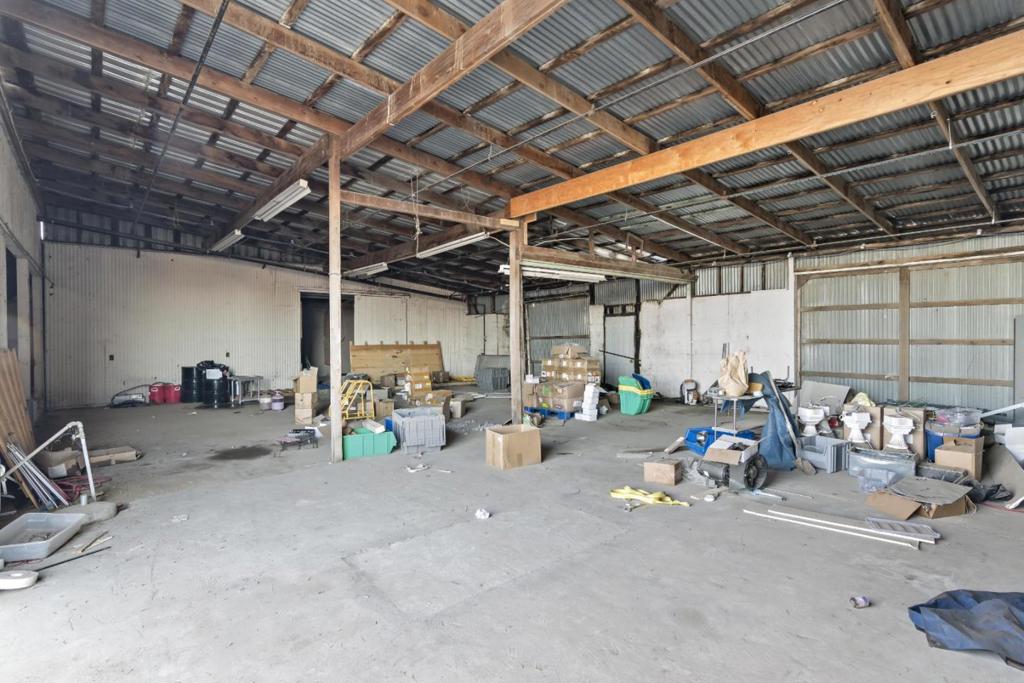101 Airport Road Property Photo 20