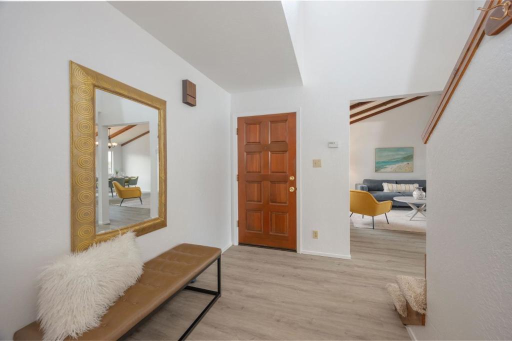 Spruce Street Property Photo 8