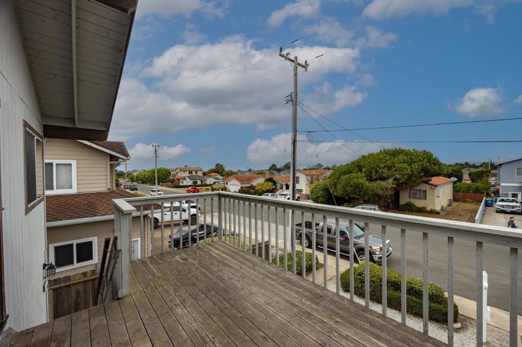 Spruce Street Property Photo 20