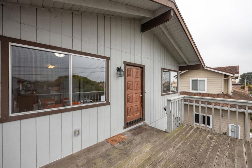 Spruce Street Property Photo 21