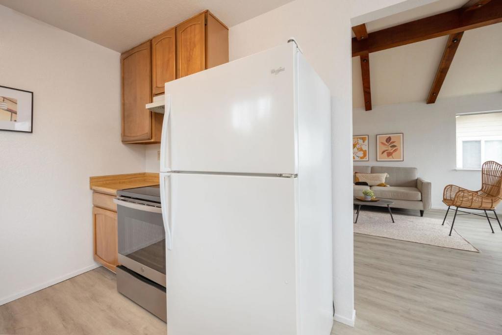 Spruce Street Property Photo 27