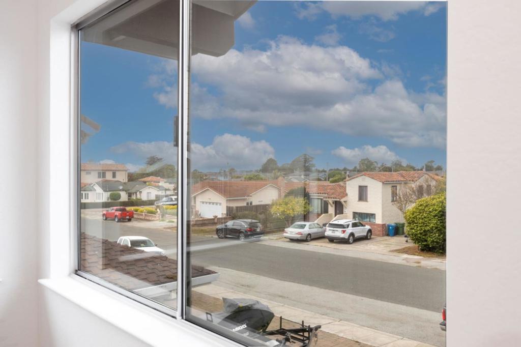 Spruce Street Property Photo 28