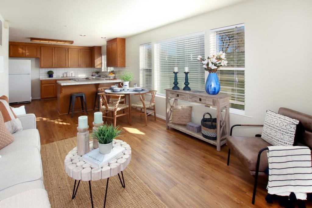 122 Ocean Street Property Photo 4