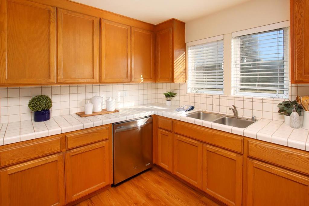 122 Ocean Street Property Photo 11