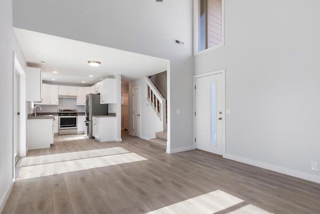 29 Cecil Avenue Property Photo 16
