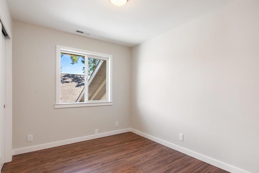 29 Cecil Avenue Property Photo 23