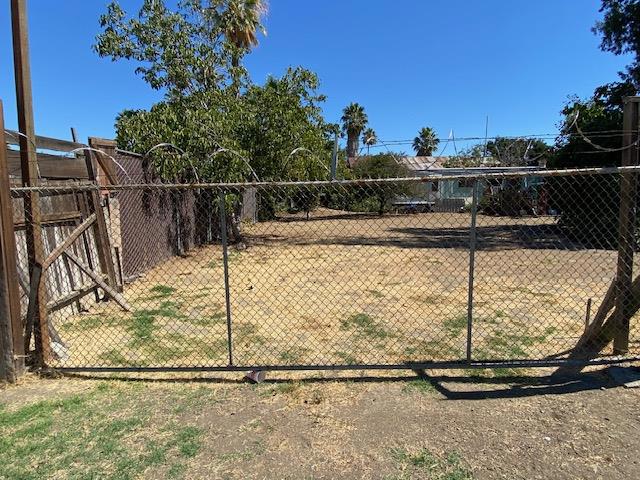 2570 Senter Road Property Photo 4