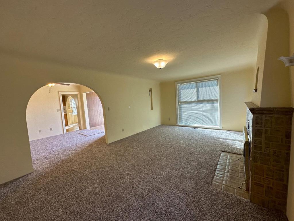 245 E Romie Lane Property Photo 15