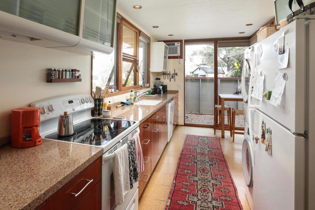 3618 Laguna Avenue Property Photo 7
