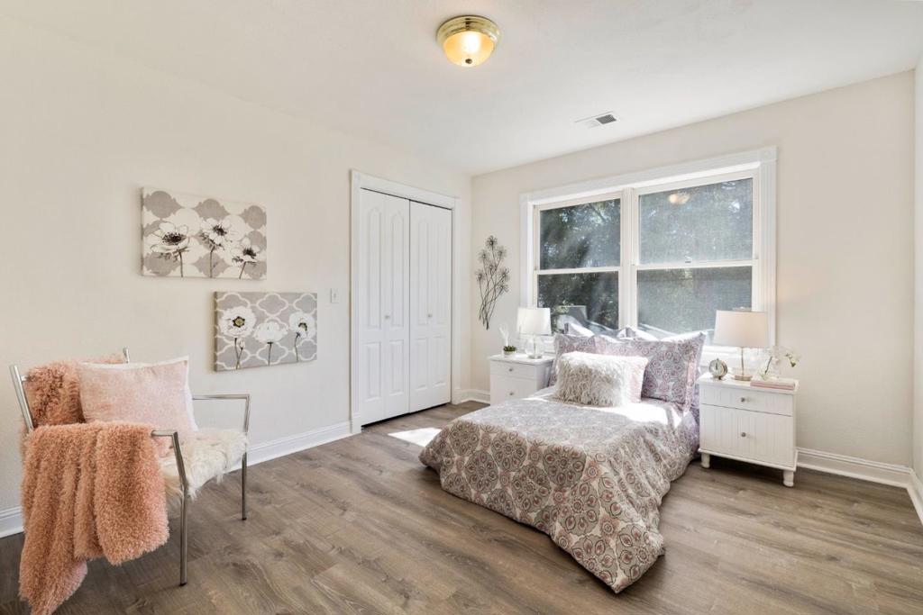 17300 Chesbro Lake Drive Property Photo 30