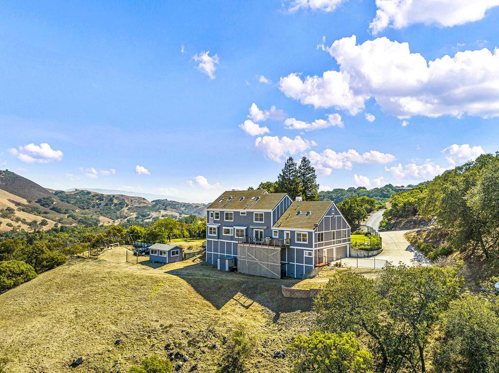 17300 Chesbro Lake Drive Property Photo 36
