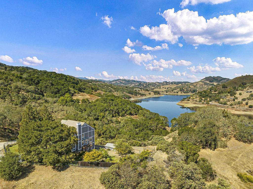 17300 Chesbro Lake Drive Property Photo 37