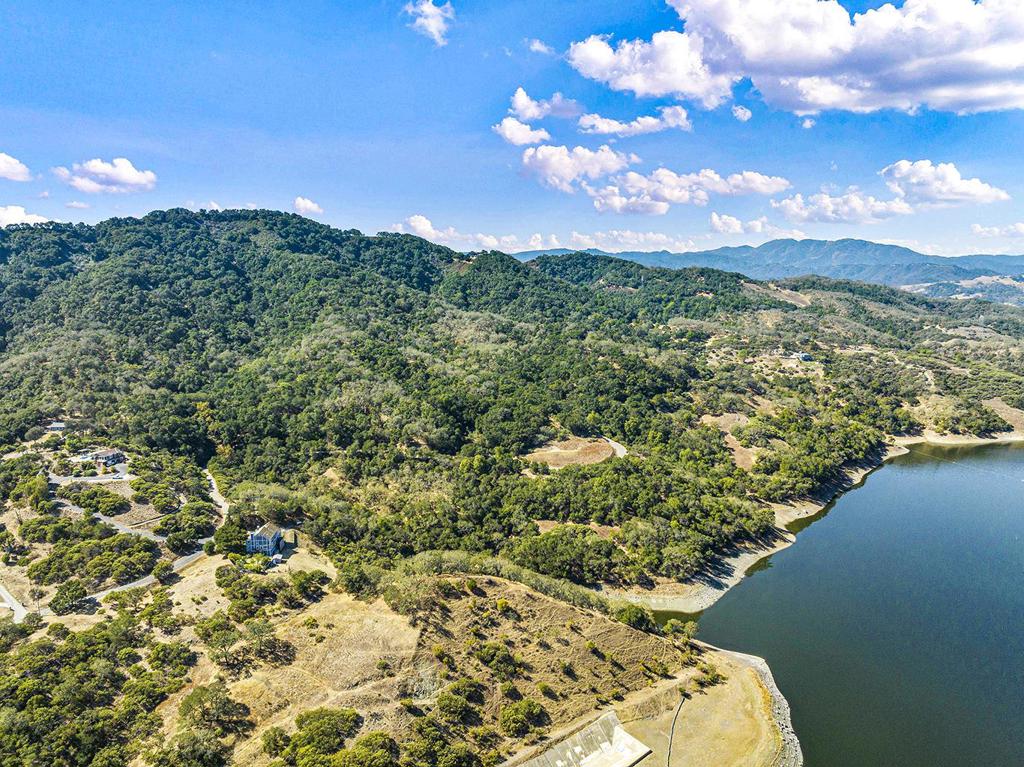 17300 Chesbro Lake Drive Property Photo 39