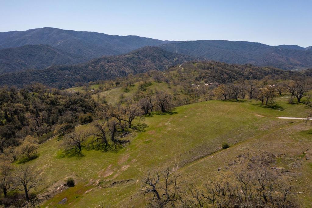 26 Long Ridge Trail Property Photo 8