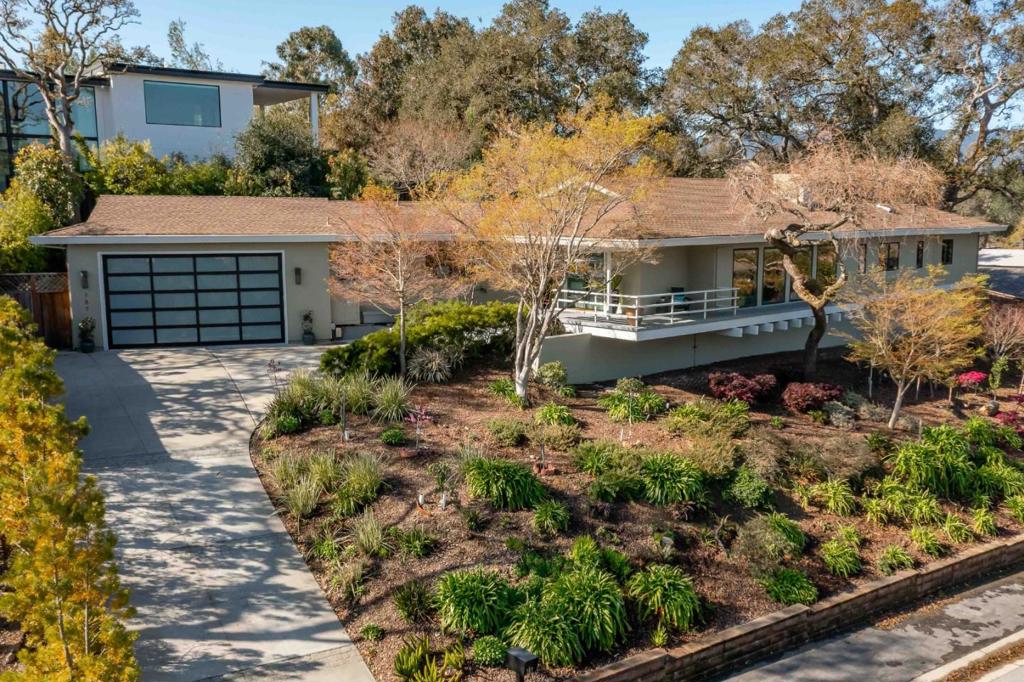 787 Sharon Park Drive Property Photo 1