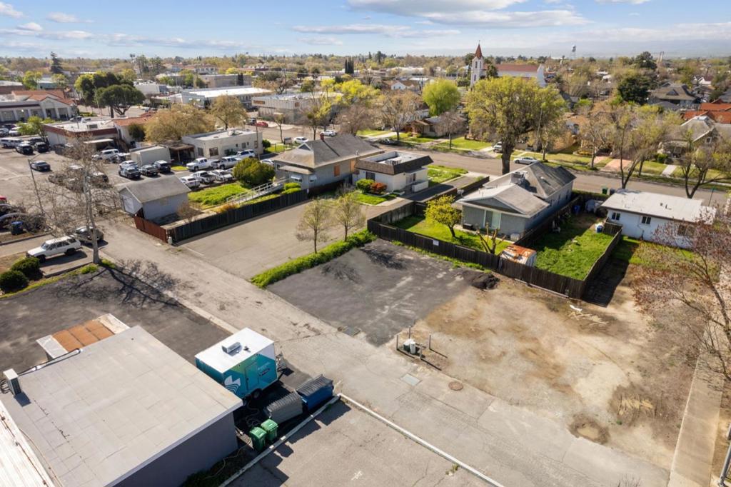 422 J Street Property Photo
