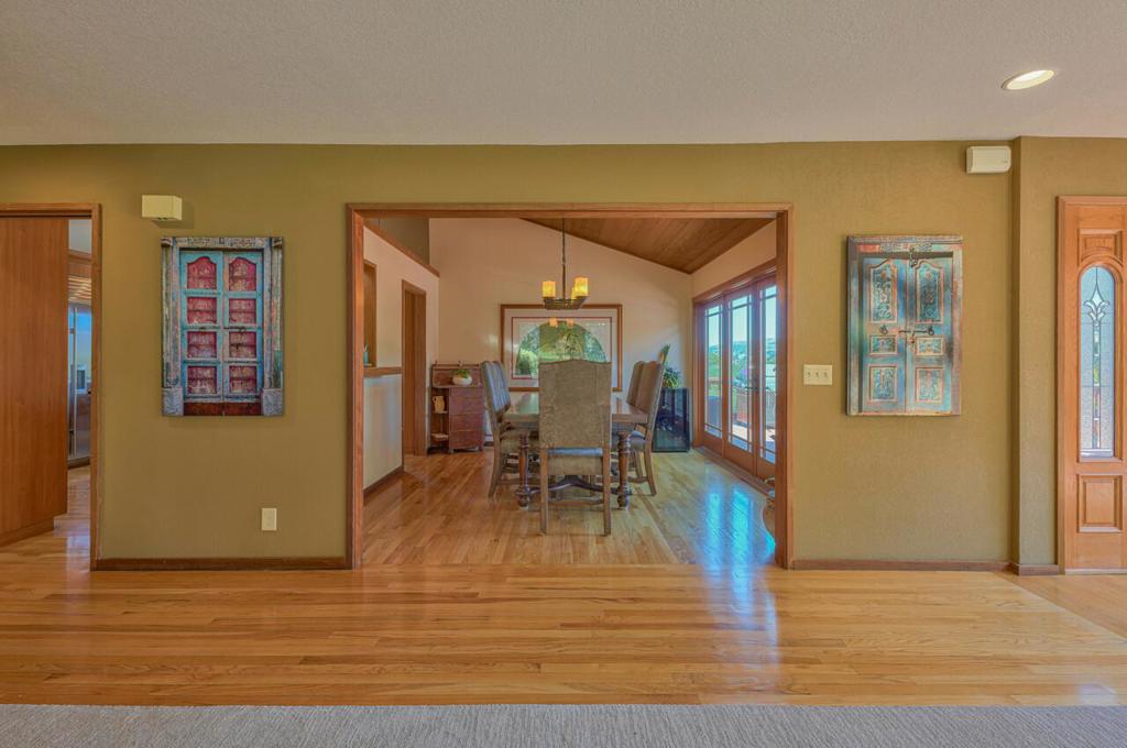 13045 Paseo Barranco Property Photo 12