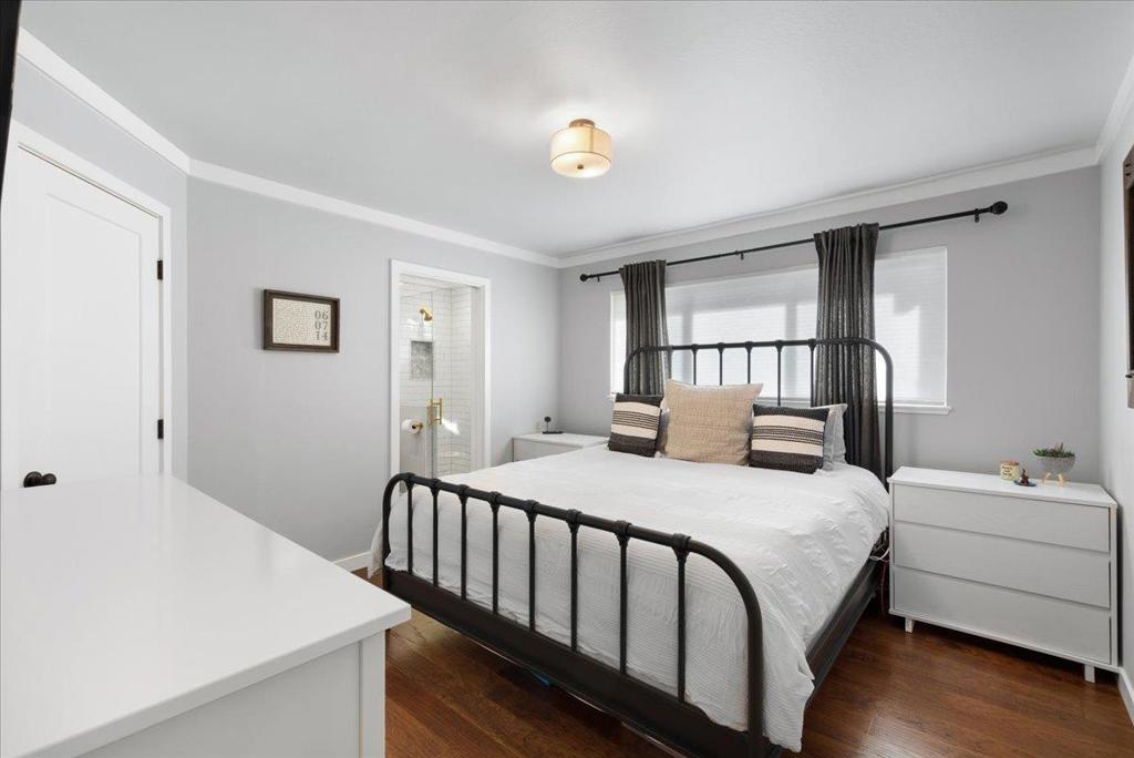 Los Prados Street Property Photo 19