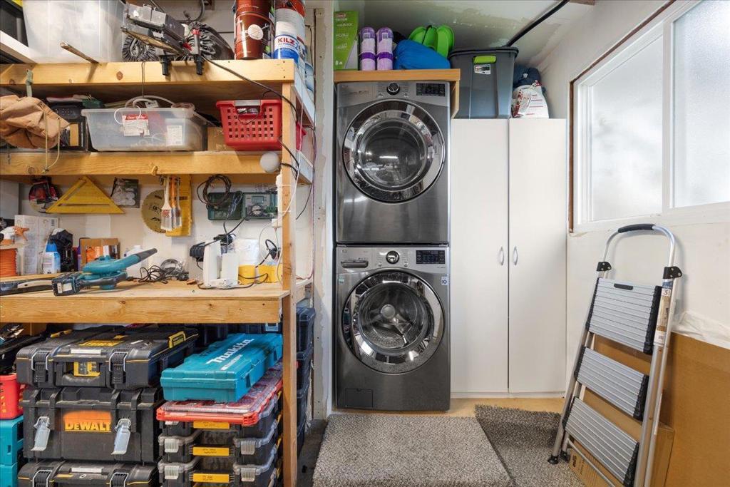 Los Prados Street Property Photo 48