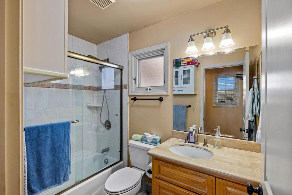 145 15th Street Property Photo 24
