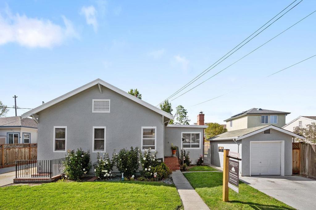 449 Angus Avenue Property Photo 1