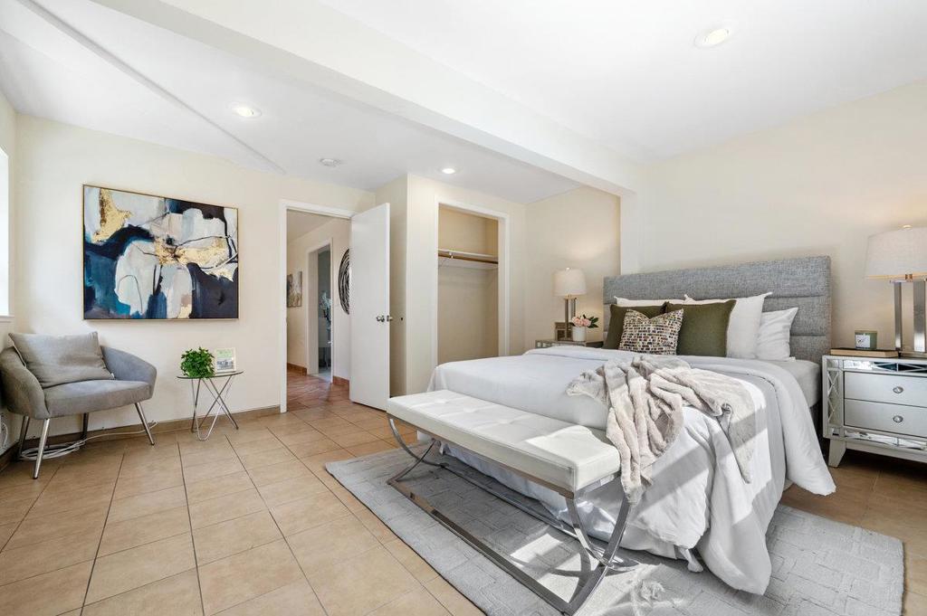 449 Angus Avenue Property Photo 14