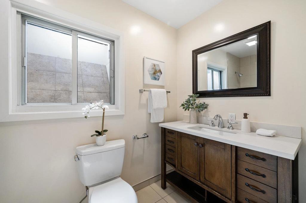 449 Angus Avenue Property Photo 16