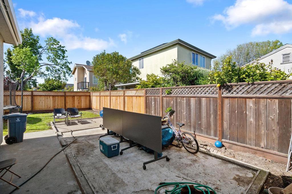 449 Angus Avenue Property Photo 34
