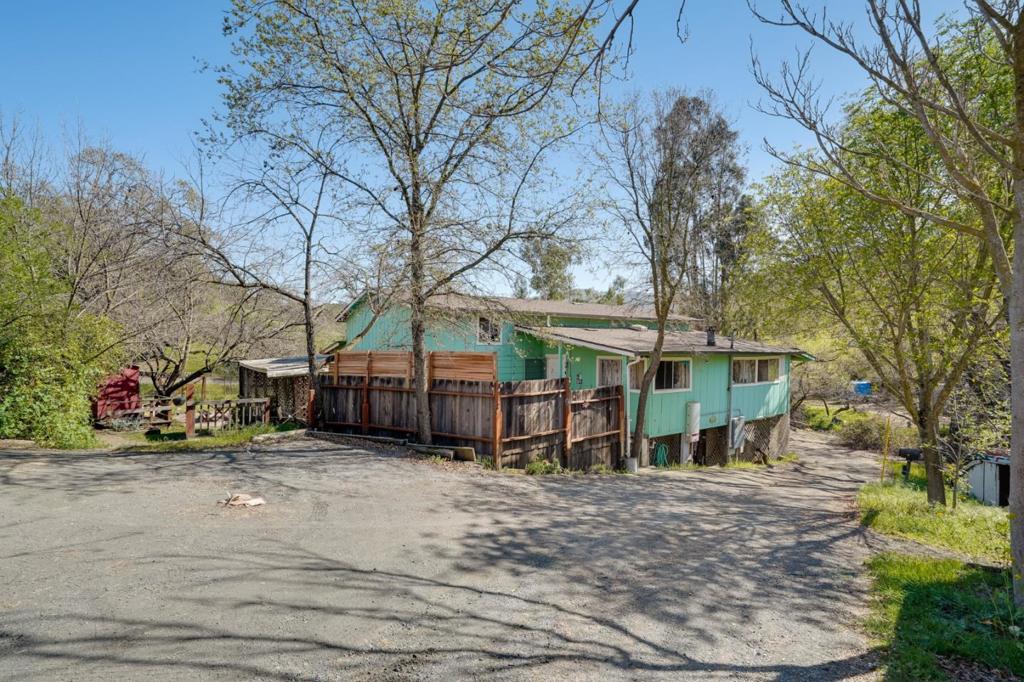 22200 Mount Eden Road Property Photo 25