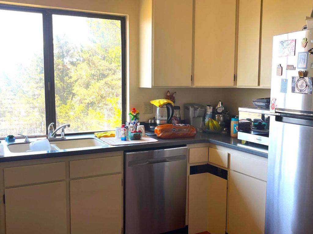 221 Peckham Road Property Photo 14