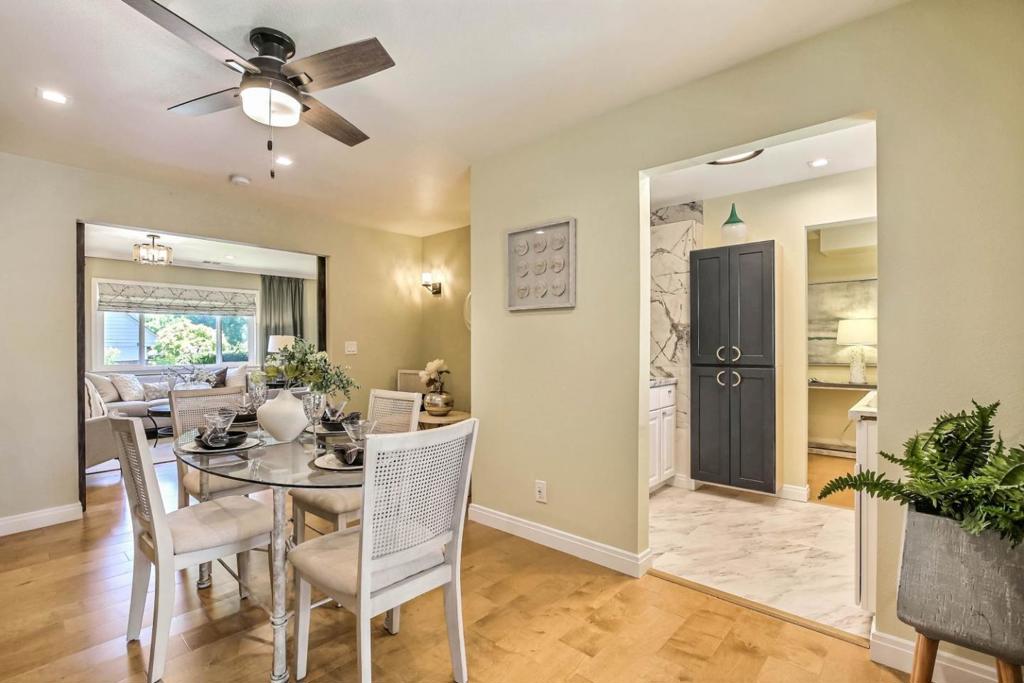 10381 Meadow Place Property Photo 21
