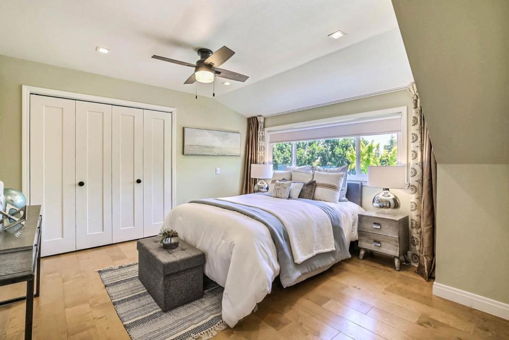 10381 Meadow Place Property Photo 23