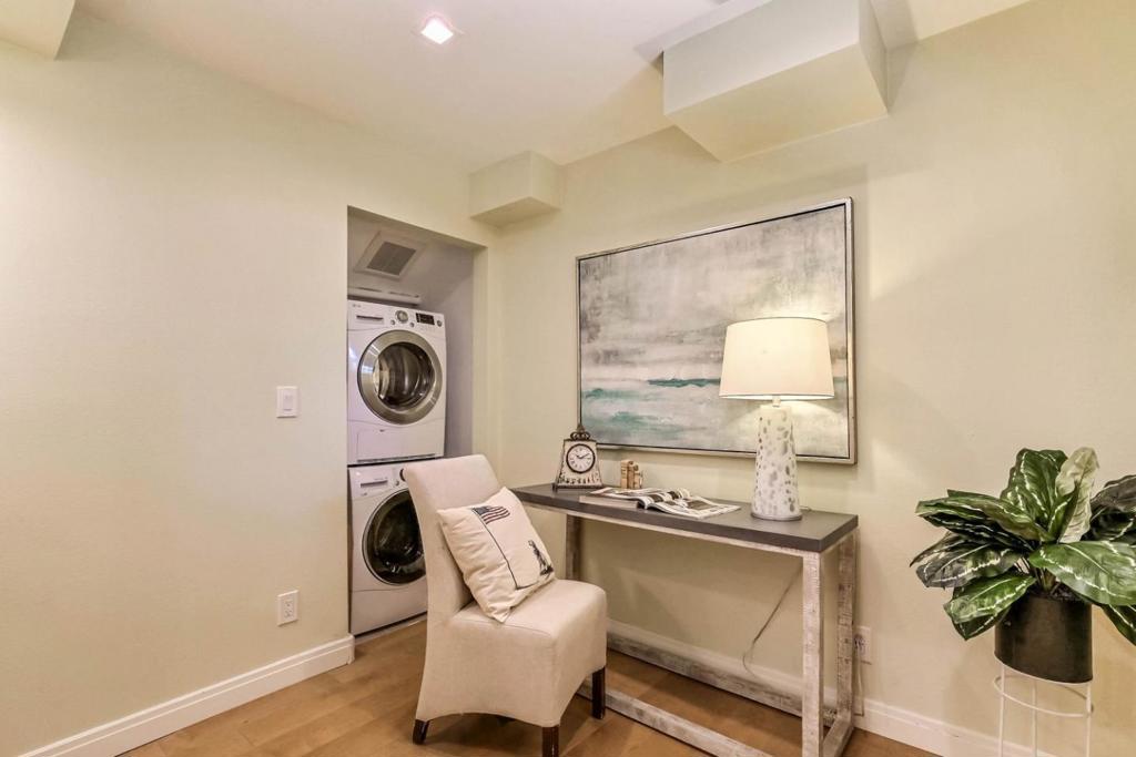 10381 Meadow Place Property Photo 28