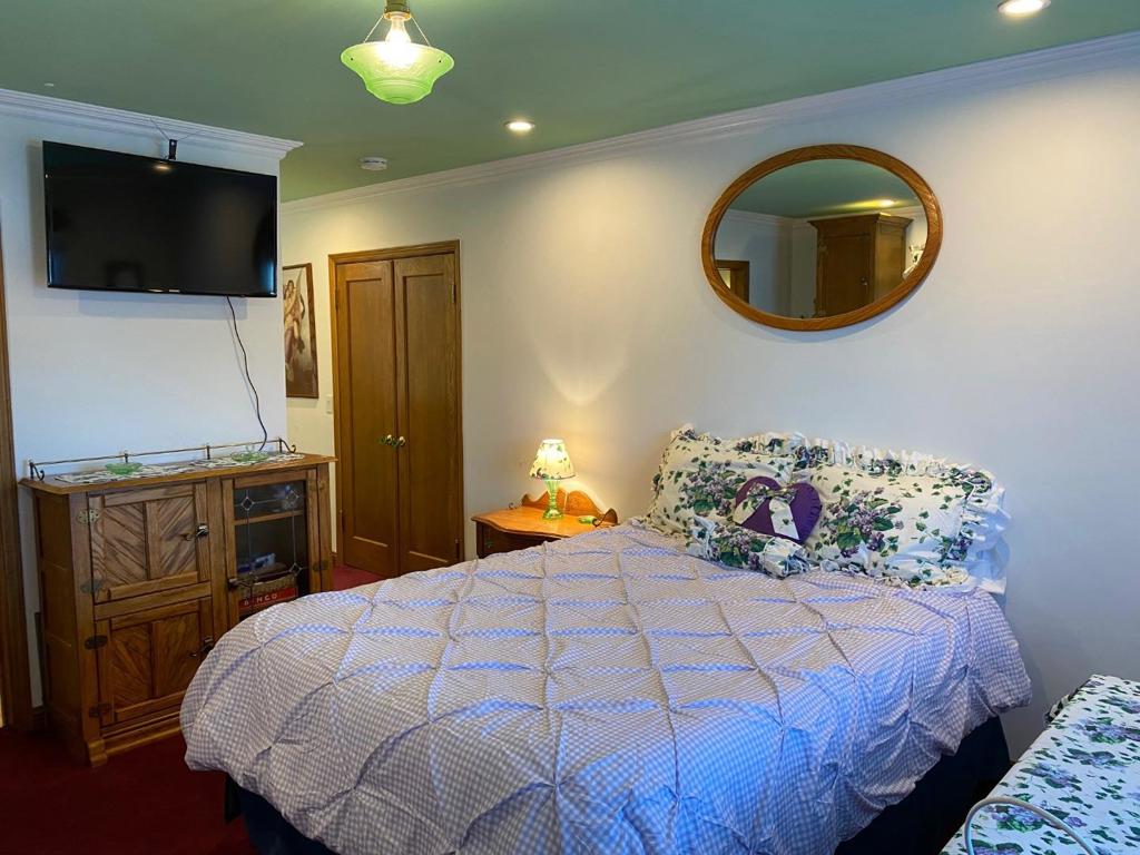 621 Mcclellan Avenue Studio Property Photo 17