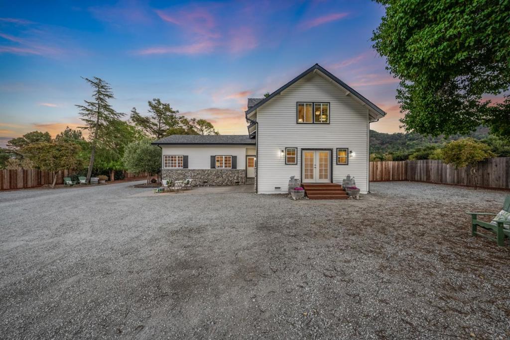 975 Llagas Road Property Photo 2