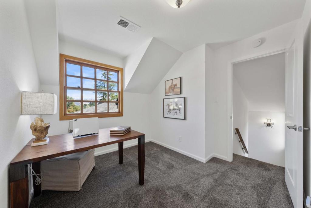 975 Llagas Road Property Photo 22