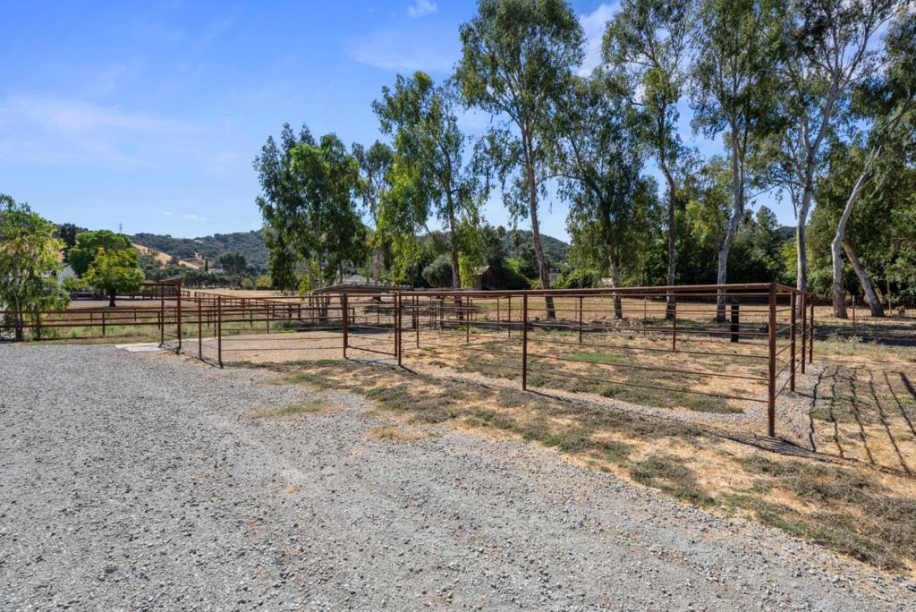 975 Llagas Road Property Photo 44