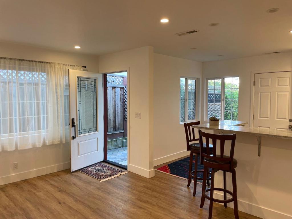 The Alameda Property Photo 9