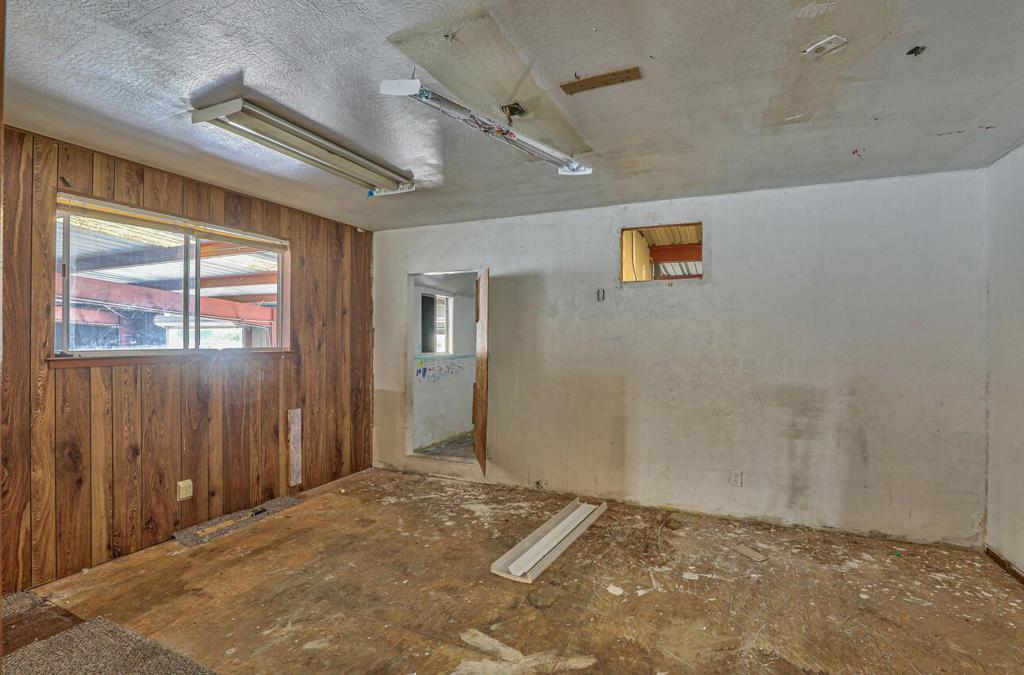 50 Chamberlain Street Property Photo 35