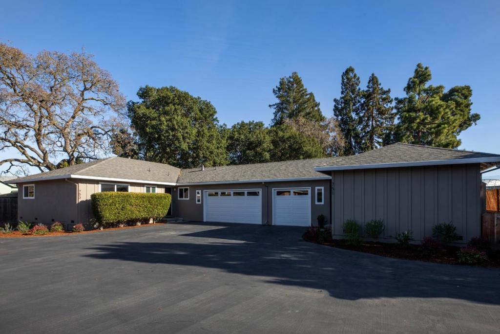 751 Myrtle Street Property Photo