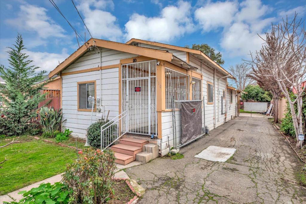 110 San Jose Avenue Property Photo 2