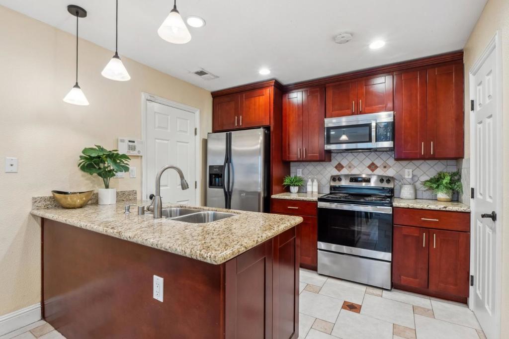 1748 Home Gate Drive Property Photo 6