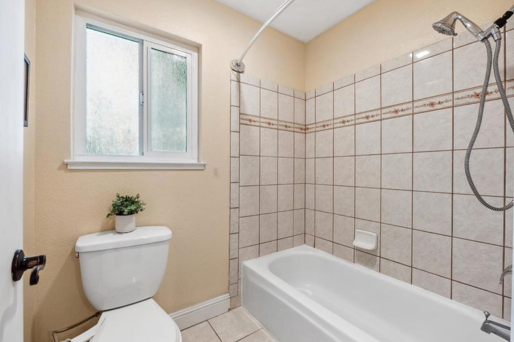 1748 Home Gate Drive Property Photo 19