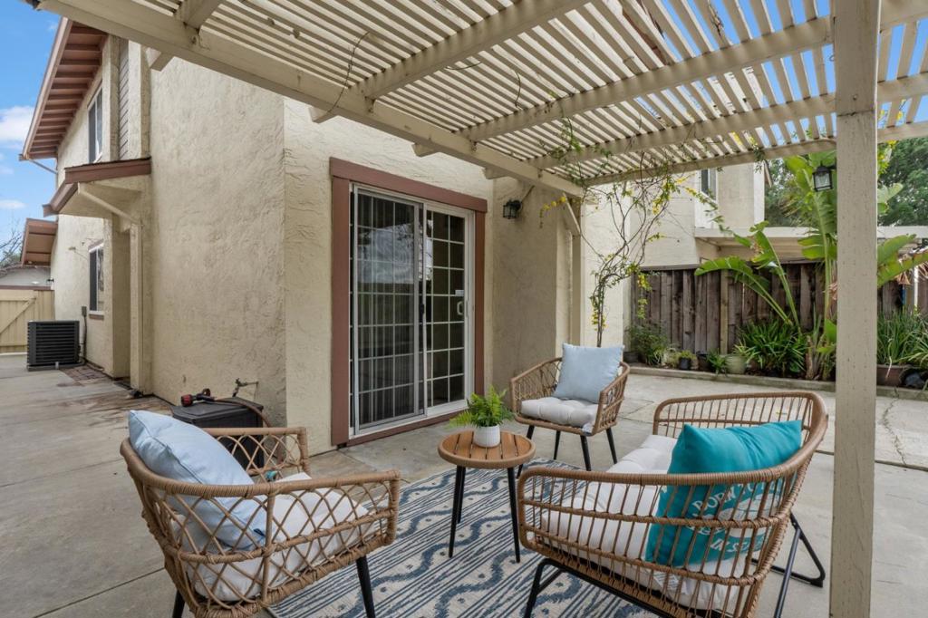 1748 Home Gate Drive Property Photo 28