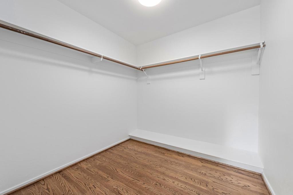 1360 Hillview Drive Property Photo 26