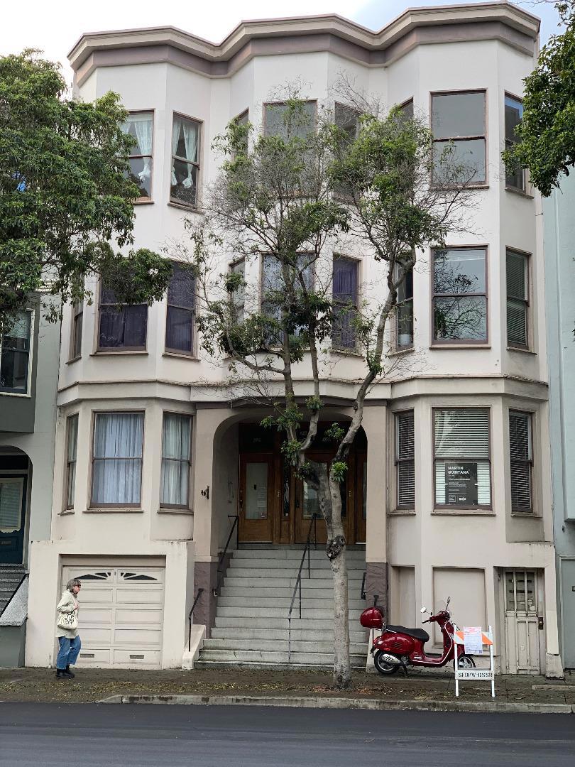 1822 Sanchez Street